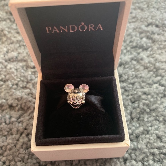 Pandora Mickey Charm - Picture 1 of 3